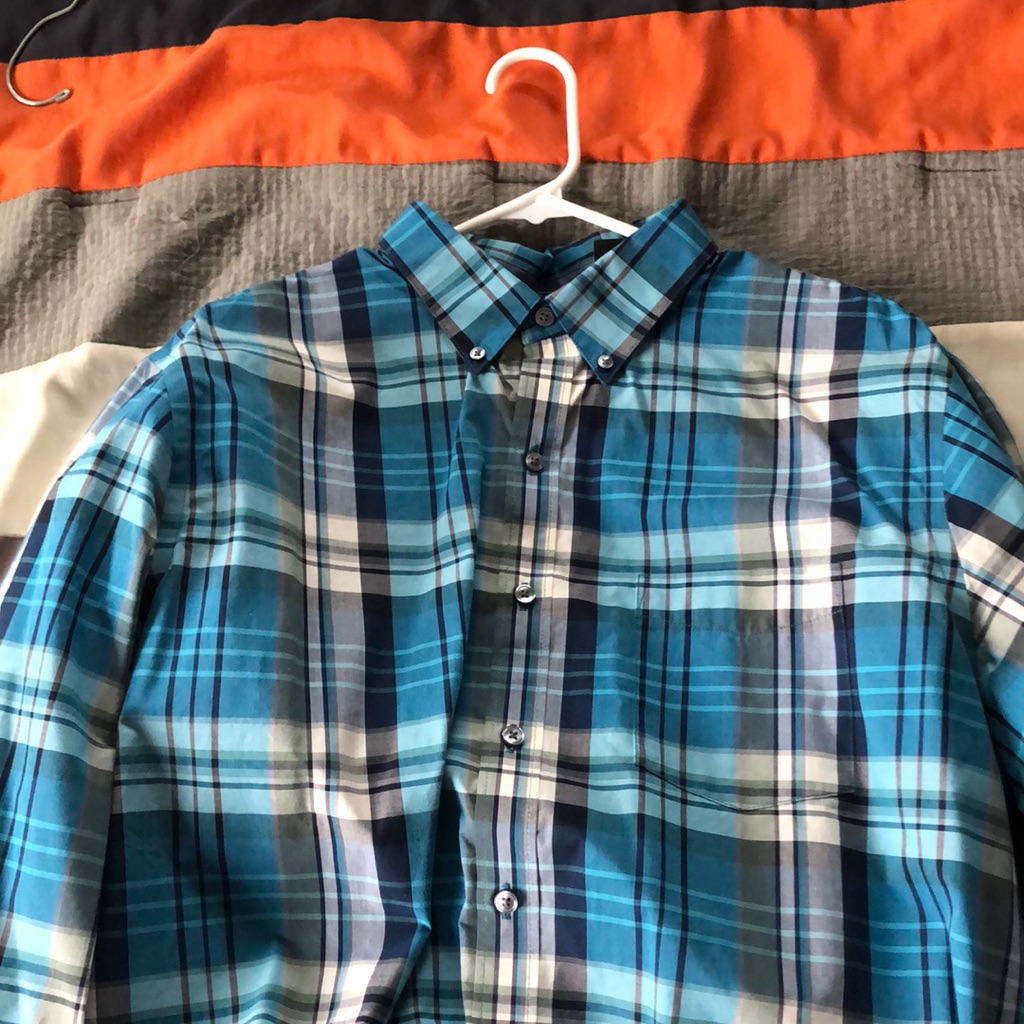 Van Huesen Button Down